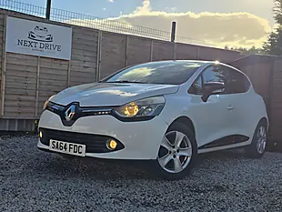 Used 2014 Renault Clio Dynamique Medianav White - Interior and Exterior details 3