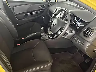 Used 2014 Renault Clio Dynamique Medianav Yellow - Interior and Exterior details 5