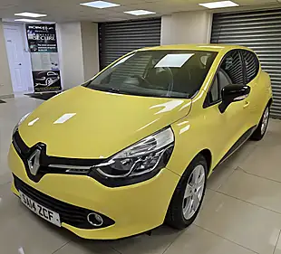 Used 2014 Renault Clio Dynamique Medianav Yellow - Interior and Exterior details 2