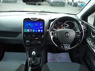 Used 2014 Renault Clio Dynamique S Medianav Black - Interior and Exterior details 11