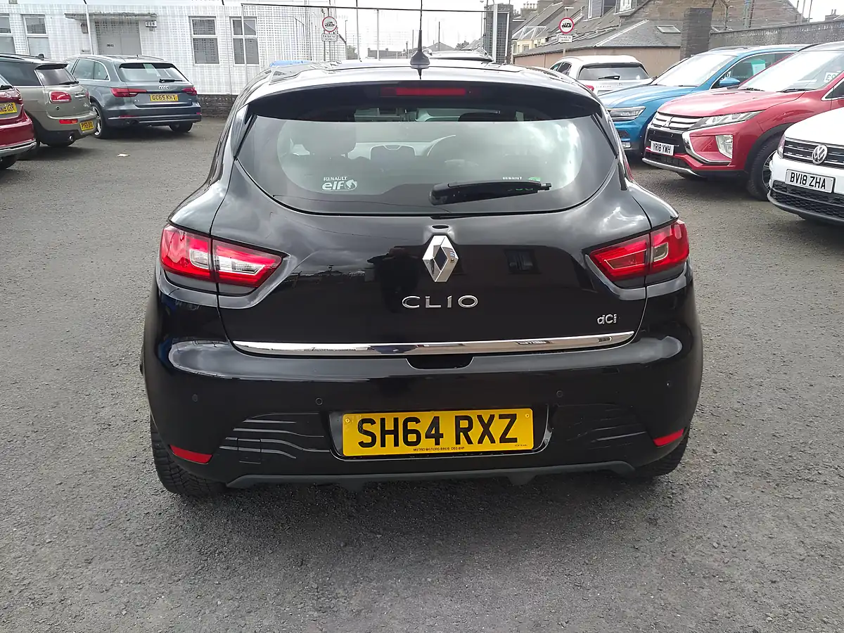 Used 2014 Renault Clio Dynamique S Medianav Black - Interior and Exterior details 4