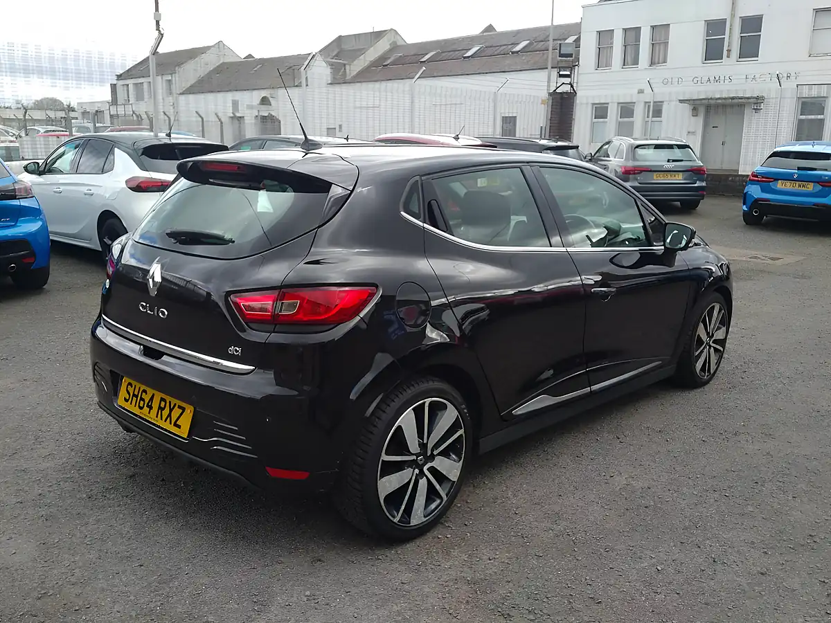 Used 2014 Renault Clio Dynamique S Medianav Black - Interior and Exterior details 5