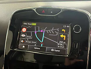 Used 2014 Renault Clio Dynamique S Medianav Black - Interior and Exterior details 16