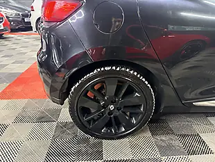 Used 2014 Renault Clio Dynamique S Medianav Black - Interior and Exterior details 13