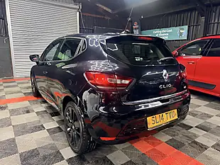 Used 2014 Renault Clio Dynamique S Medianav Black - Interior and Exterior details 9