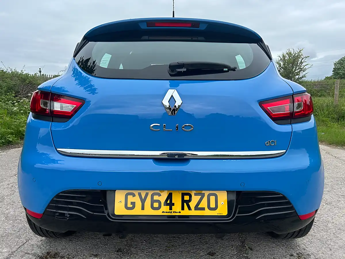 Used 2014 Renault Clio Dynamique S Medianav Blue - Interior and Exterior details 10