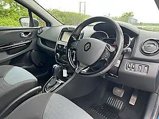 Used 2014 Renault Clio Dynamique S Medianav Blue - Interior and Exterior details 14