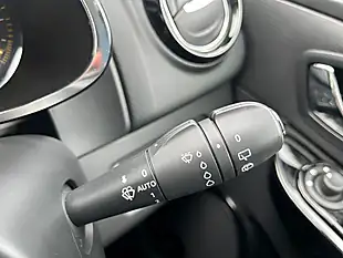 Used 2014 Renault Clio Dynamique S Medianav Blue - Interior and Exterior details 18