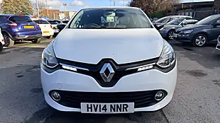 Used 2014 Renault Clio Dynamique S Medianav Glacier White - Interior and Exterior details 17