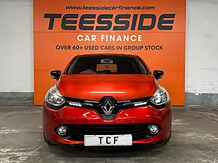 Used 2014 Renault Clio Dynamique S Medianav Red - Interior and Exterior details 11