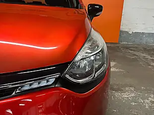 Used 2014 Renault Clio Dynamique S Medianav Red - Interior and Exterior details 14