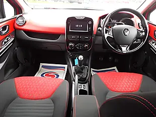 Used 2014 Renault Clio Dynamique S Medianav Red - Interior and Exterior details 13