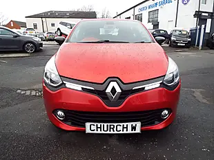 Used 2014 Renault Clio Dynamique S Medianav Red - Interior and Exterior details 2