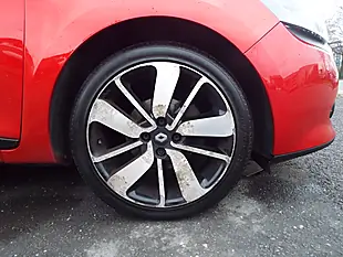 Used 2014 Renault Clio Dynamique S Medianav Red - Interior and Exterior details 9