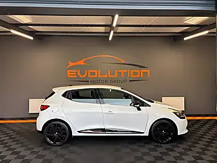 Used 2014 Renault Clio Dynamique S Medianav White - Interior and Exterior details 9