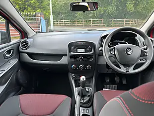 Used 2014 Renault Clio Expression + Red - Interior and Exterior details 13