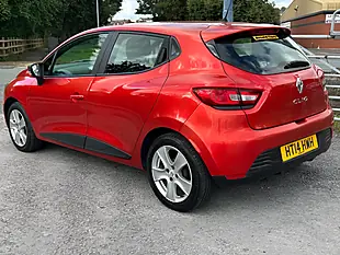 Used 2014 Renault Clio Expression + Red - Interior and Exterior details 5
