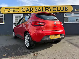 Used 2014 Renault Clio Expression Red - Interior and Exterior details 10