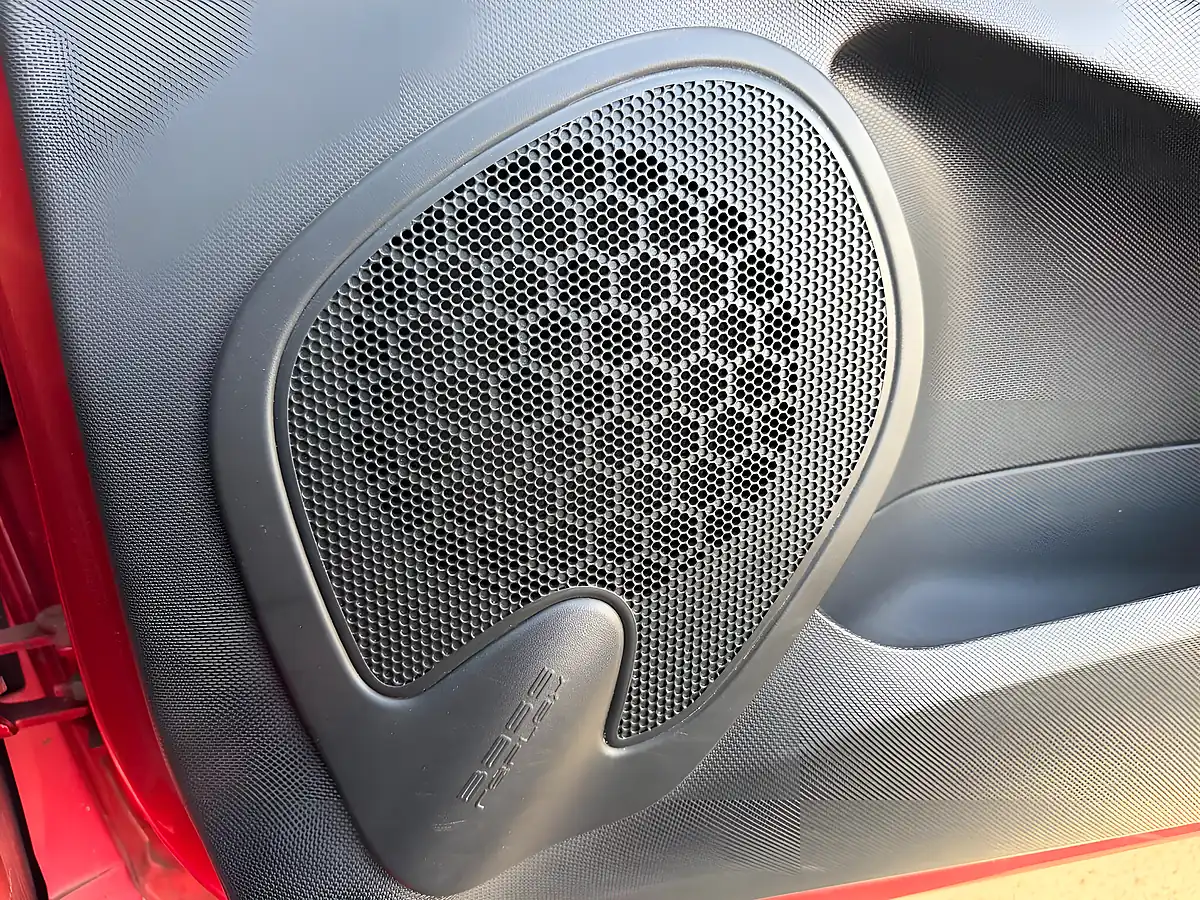 Used 2014 Renault Clio Expression Red - Interior and Exterior details 20
