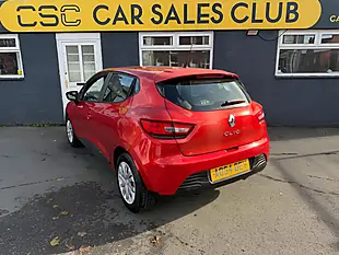 Used 2014 Renault Clio Expression Red - Interior and Exterior details 3