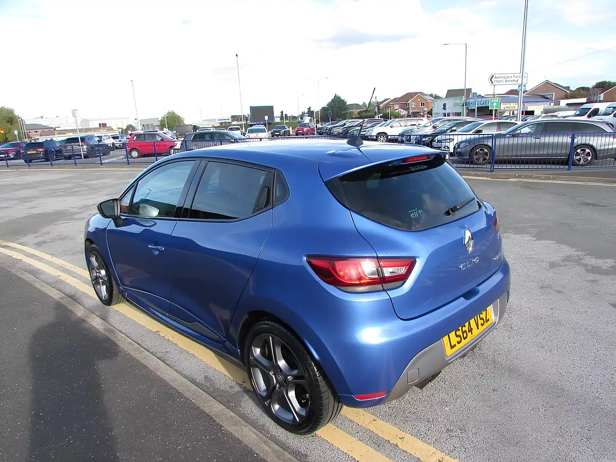 Used 2014 Renault Clio GT Line Blue - Interior and Exterior details 5