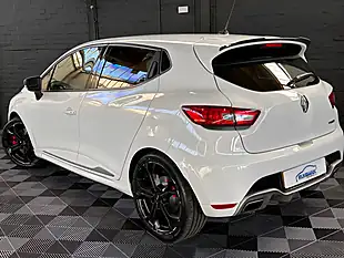 Used 2014 Renault Clio Renaultsport Glacier White - Interior and Exterior details 8