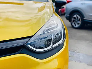 Used 2014 Renault Clio Renaultsport Lux Yellow - Interior and Exterior details 12