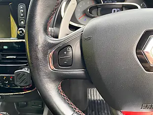 Used 2014 Renault Clio Renaultsport Lux Yellow - Interior and Exterior details 15