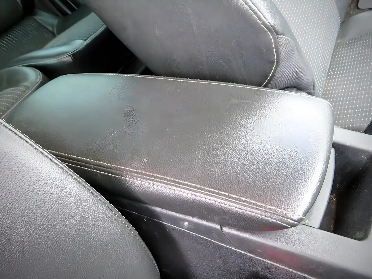 Used 2014 Renault Grand Scenic Dynamique Tom Tom Metallic Bronze - Interior and Exterior details 14