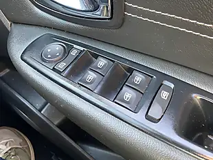 Used 2014 Renault Grand Scenic Dynamique Tomtom Grey - Interior and Exterior details 5