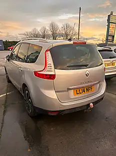 Used 2014 Renault Grand Scenic Dynamique Tomtom Silver - Interior and Exterior details 3