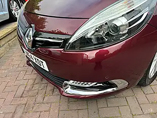 Used 2014 Renault Grand Scenic Energy Dynamique Tomtom Red - Interior and Exterior details 19