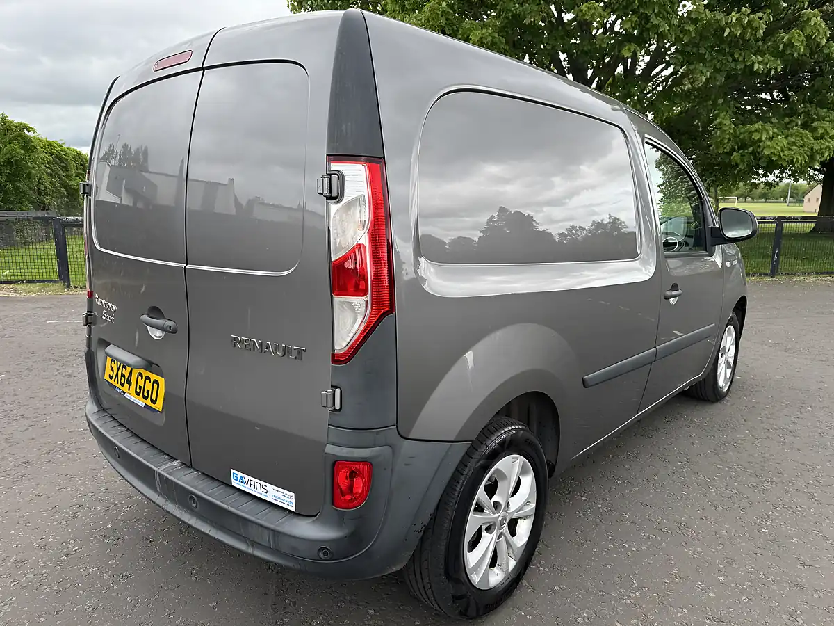 Used 2014 Renault Kangoo Sport Grey - Interior and Exterior details 7