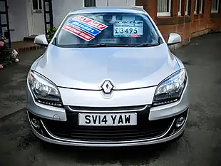 Used 2014 Renault Megane Dynamique Tom Tom Metallic Silver - Interior and Exterior details 10