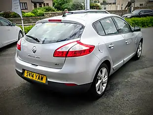 Used 2014 Renault Megane Dynamique Tom Tom Metallic Silver - Interior and Exterior details 8