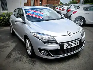 Used 2014 Renault Megane Dynamique Tom Tom Metallic Silver - Interior and Exterior details 9