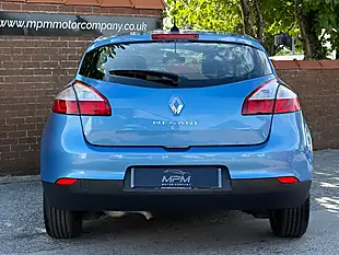 Used 2014 Renault Megane Dynamique Tomtom Blue - Interior and Exterior details 8