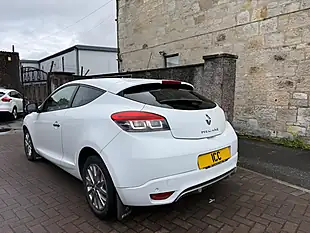 Used 2014 Renault Megane Knight Edition White - Interior and Exterior details 4