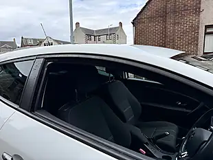 Used 2014 Renault Megane Knight Edition White - Interior and Exterior details 6