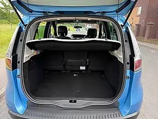 Used 2014 Renault Scenic Dynamique Tomtom Azzuro Blue - Interior and Exterior details 11