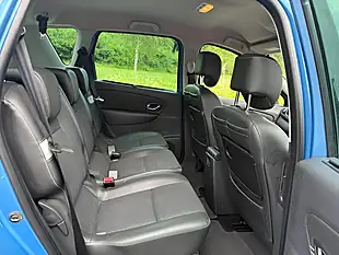 Used 2014 Renault Scenic Dynamique Tomtom Azzuro Blue - Interior and Exterior details 12
