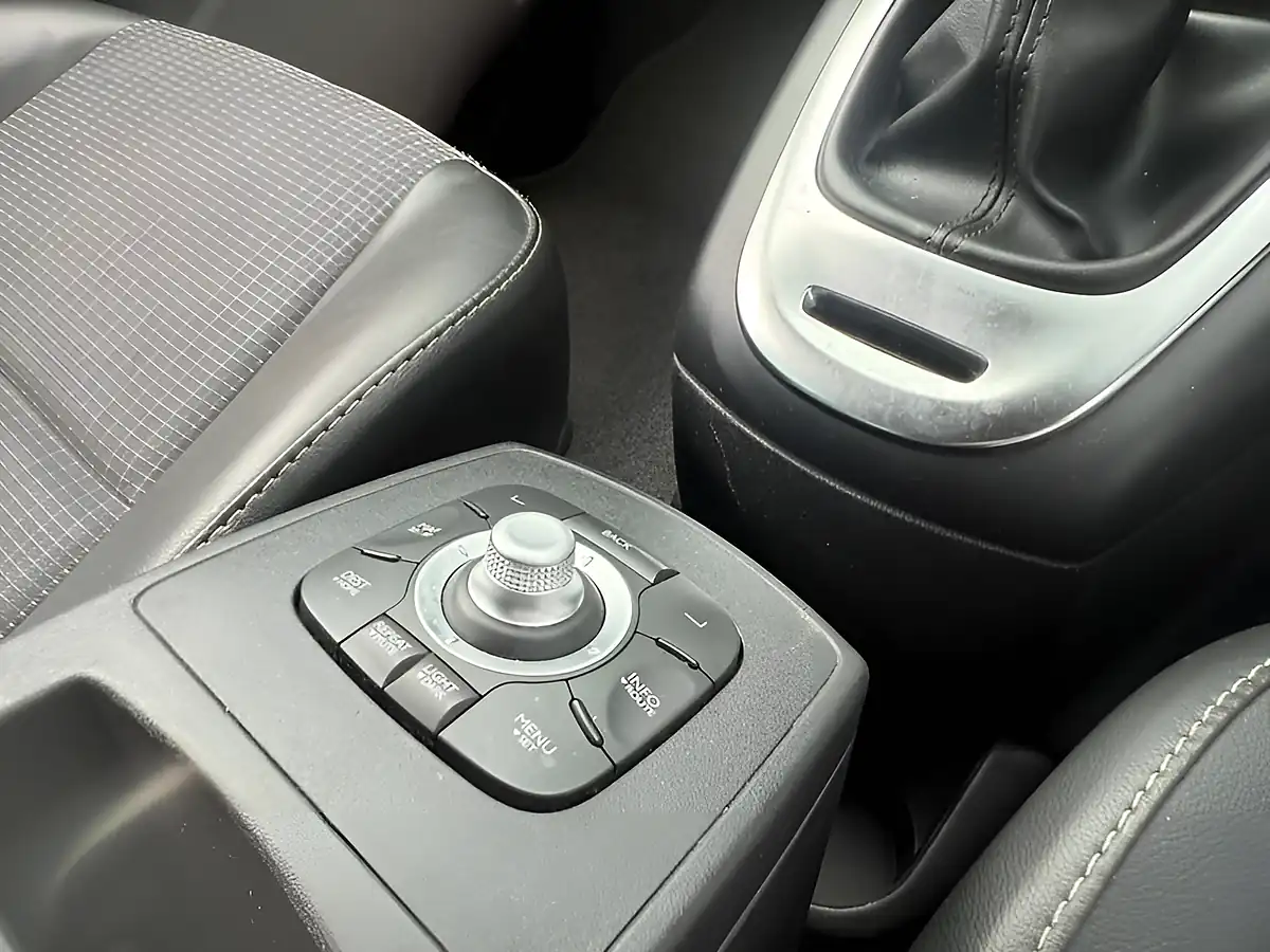 Used 2014 Renault Scenic Dynamique Tomtom Azzuro Blue - Interior and Exterior details 19