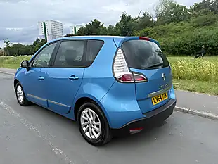 Used 2014 Renault Scenic Dynamique Tomtom Azzuro Blue - Interior and Exterior details 3