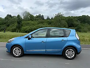 Used 2014 Renault Scenic Dynamique Tomtom Azzuro Blue - Interior and Exterior details 4