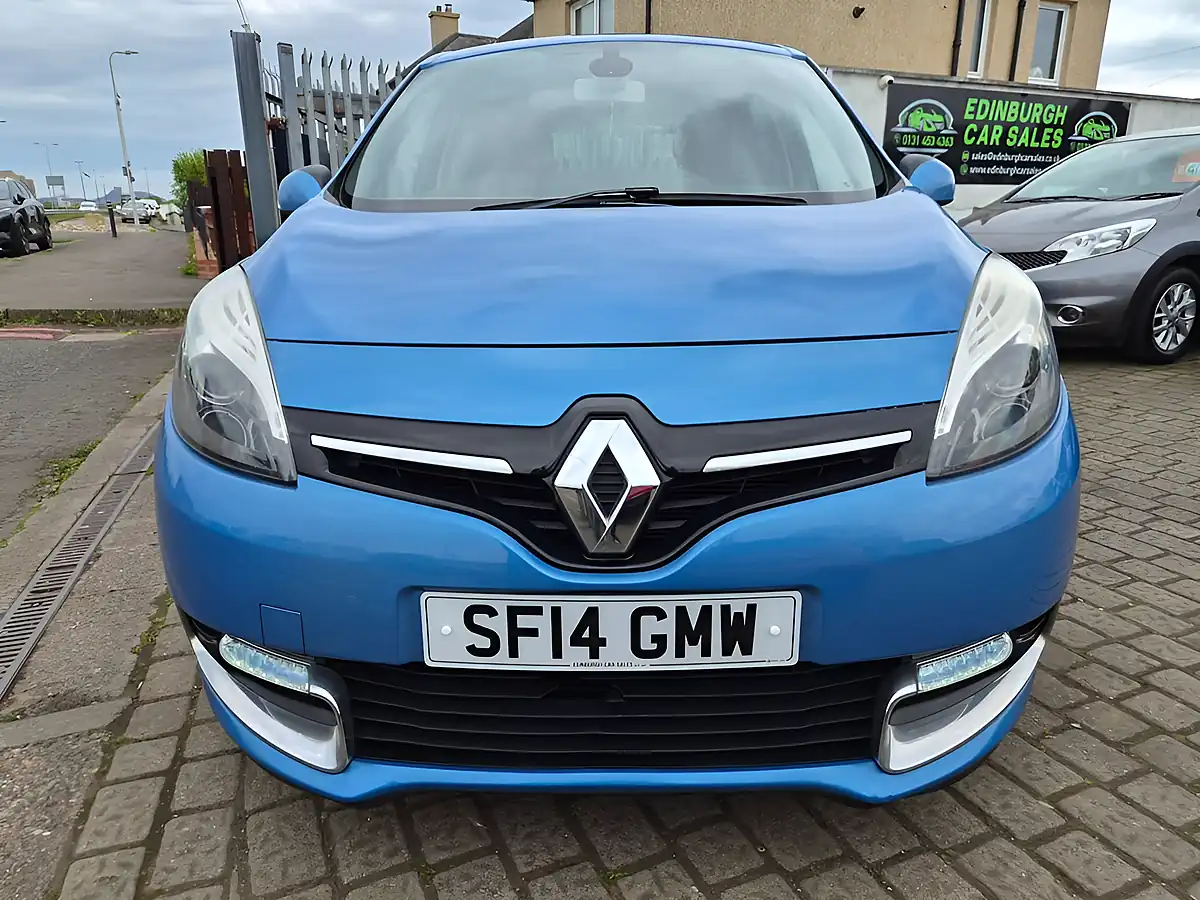 Used 2014 Renault Scenic Dynamique Tomtom Blue - Interior and Exterior details 2