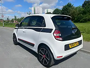 Used 2014 Renault Twingo Dynamique White - Interior and Exterior details 3