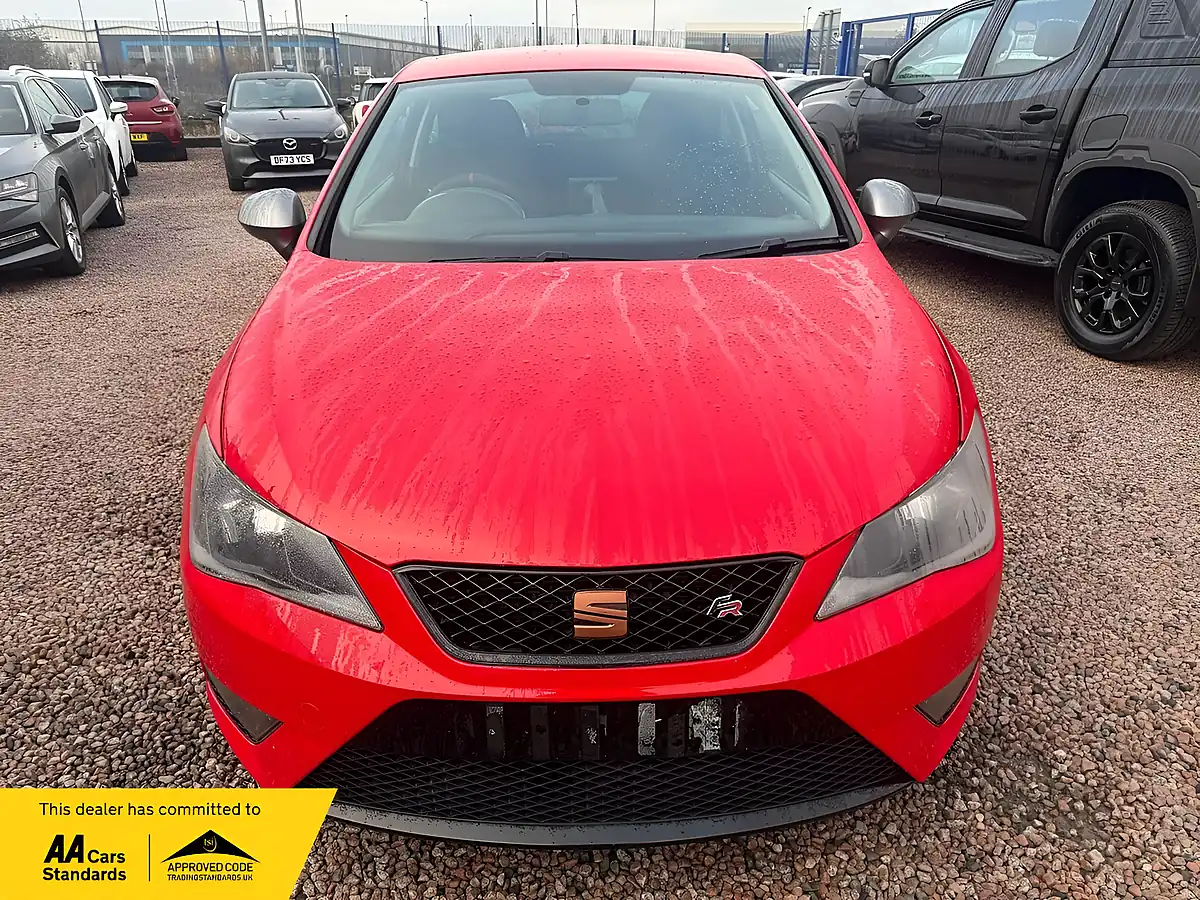 Used 2014 SEAT Ibiza Fr Edition Red - Interior and Exterior details 11