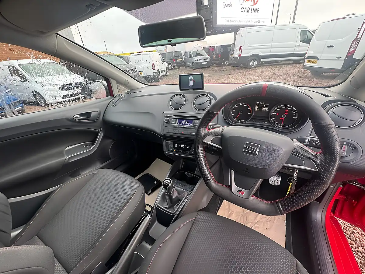 Used 2014 SEAT Ibiza Fr Edition Red - Interior and Exterior details 14