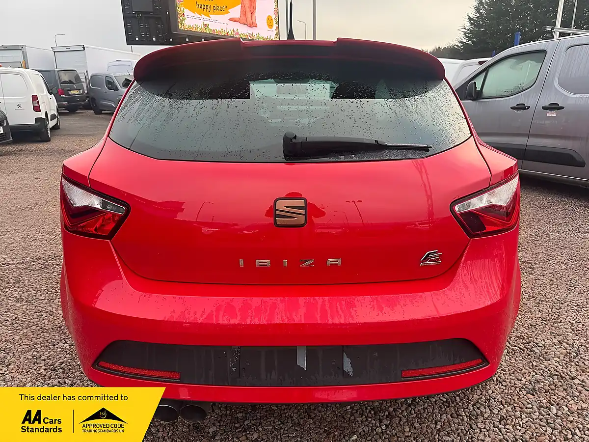 Used 2014 SEAT Ibiza Fr Edition Red - Interior and Exterior details 6