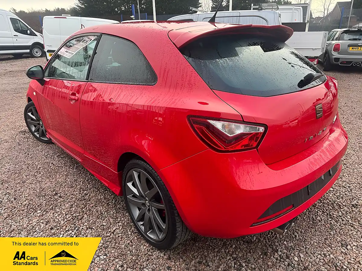 Used 2014 SEAT Ibiza Fr Edition Red - Interior and Exterior details 9